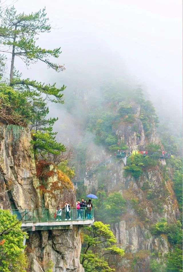 浙江旅游刺激惊险的地方,浙江旅游哪里有玻璃栈道