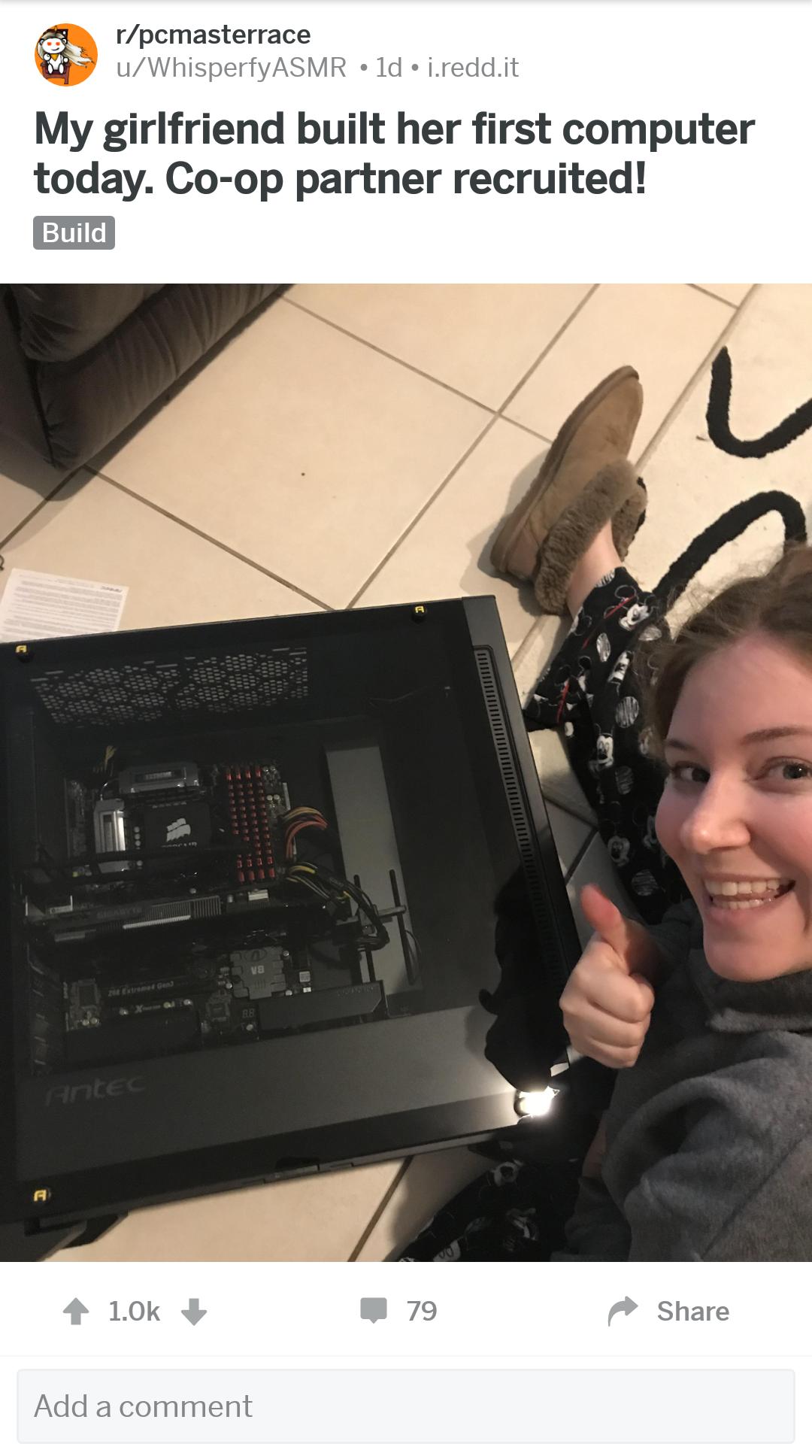 国外男子教女朋友装机，女子不嫌弃用的8年前的CPU，还能流畅吃鸡