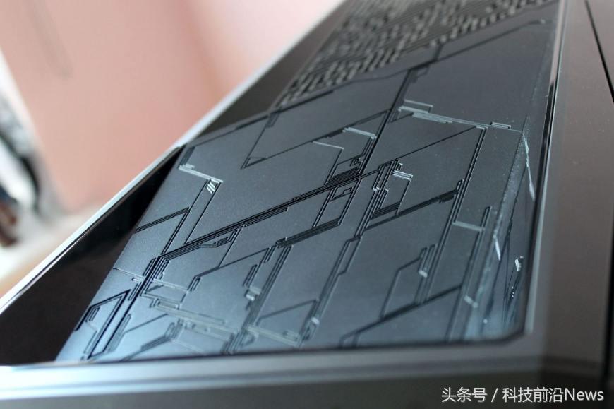 华硕玩家国度-GT51CH评论：贵！鸡肋！鸡肋！