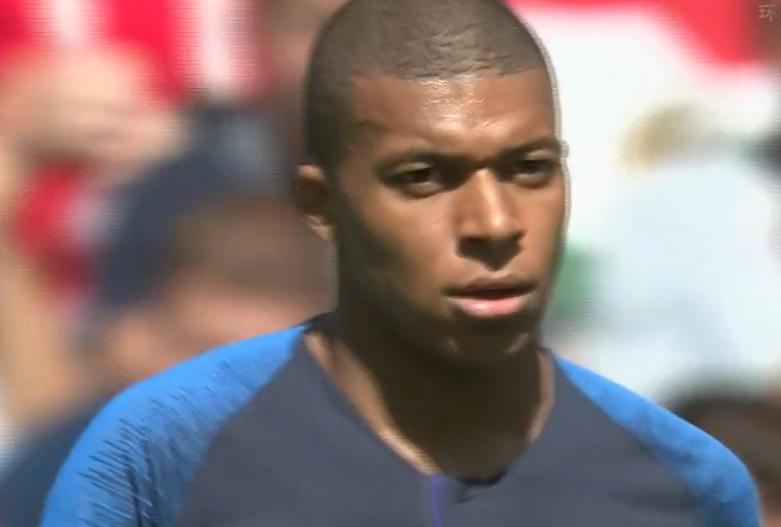 足球经典比赛解说贺炜,贺炜在央视足球解说水平