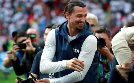 伊布霸气入场视频,伊布霸气回归米兰