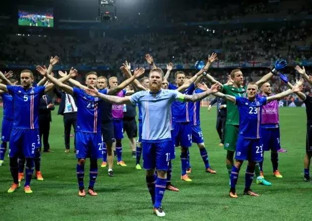 冰岛足球队维京怒吼由来,冰岛队长亲笔