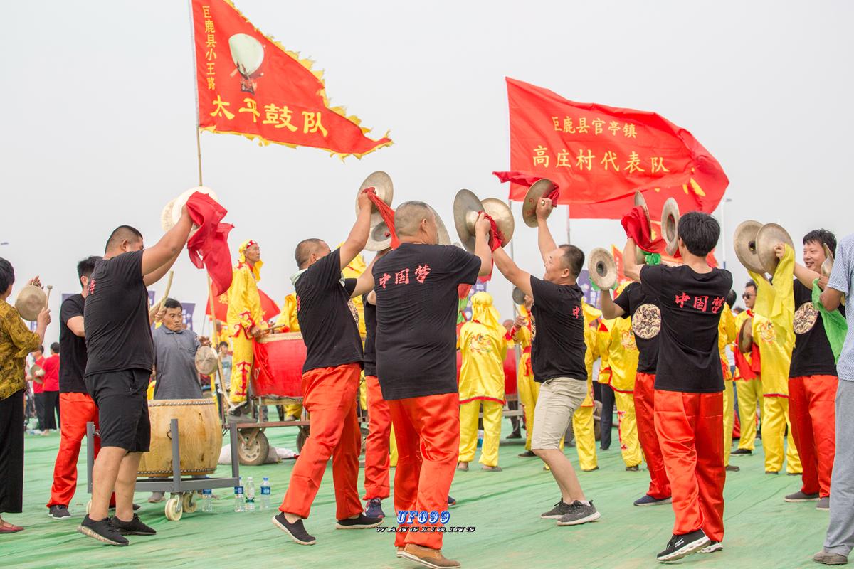 好厉害的大巨鹿一串红杏就过成了大年