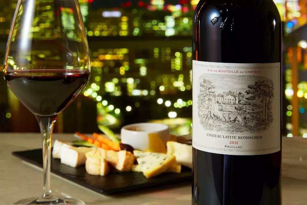 世界杯足球红酒杯,世界杯各国球队实力vs中国足球