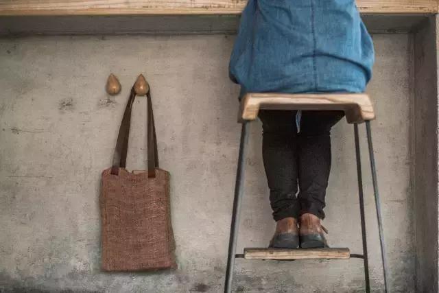 一个辍学生在大理租下23个足球场大的地方，种菜、养牛、建农场