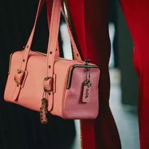 世界杯奢华金字塔,用奢侈品的方式看世界杯球队