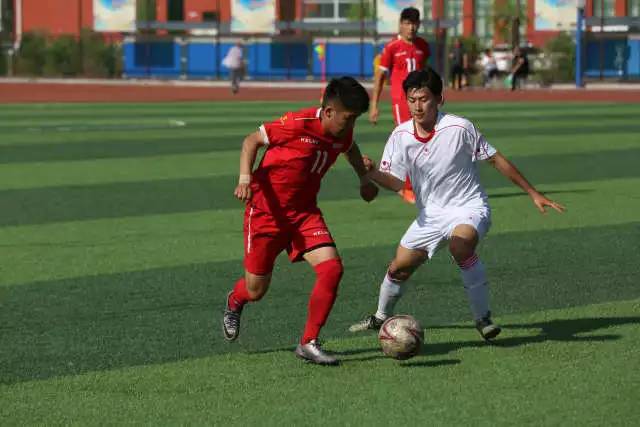 内蒙古“主席杯”高中组总决赛收官男女组冠军分落呼包