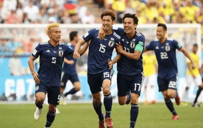 日本足球明星太太团,足球明星太太团