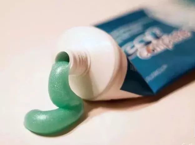 在野外被蚊子叮了能涂唾液止痒吗,宝宝眼睛让蚊子叮了怎么消肿止痒