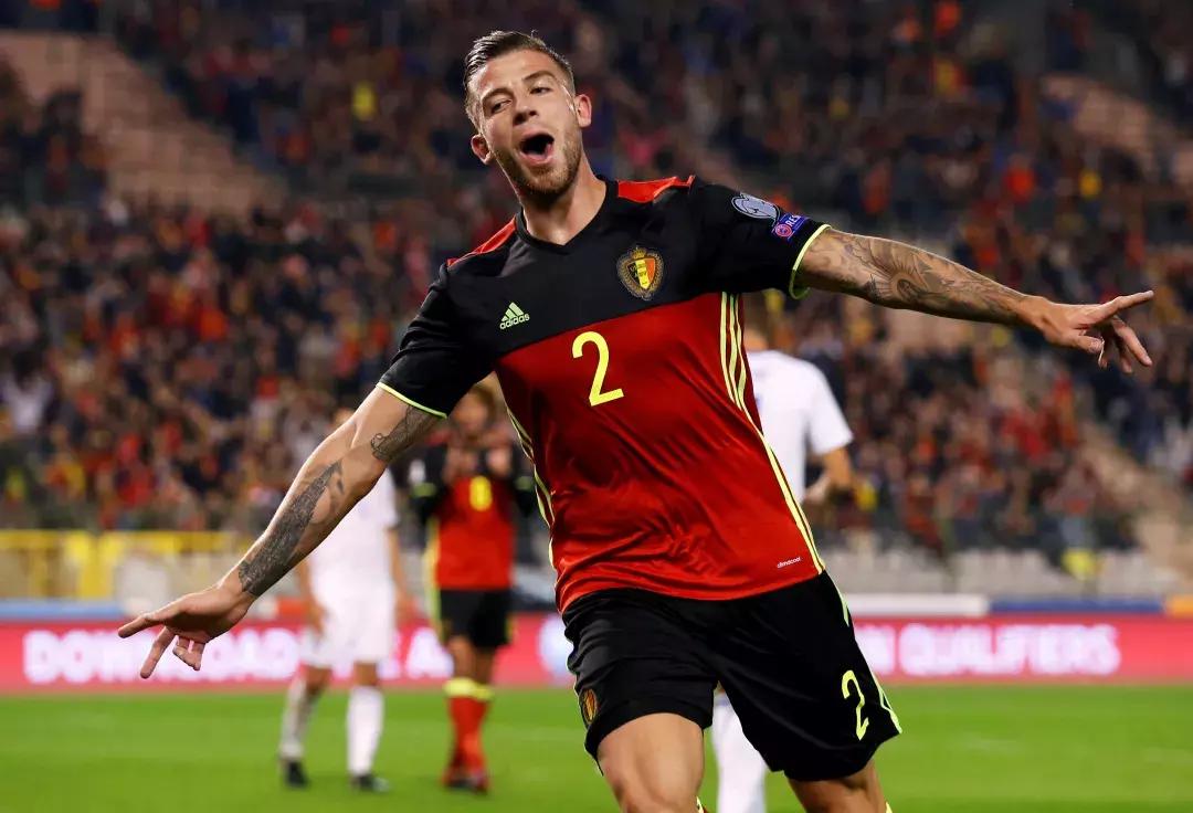 世界杯激战正酣之际,世界杯鏖战正酣