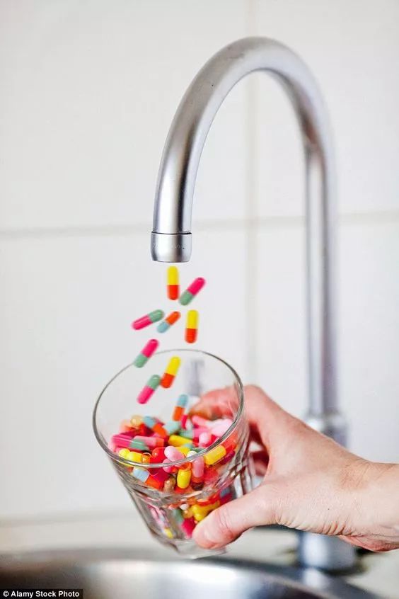 感冒时别再吃这些感冒药了,感冒别再乱用抗生素