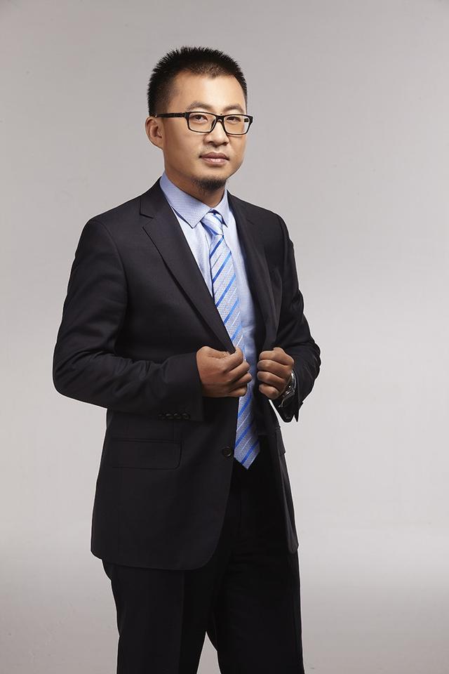 2年管理4亿美金，他说要成为中国新贵的财富管家