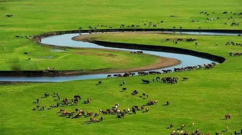 北京至内蒙古旅游坐什么火车,北京去内蒙古高铁旅游线路