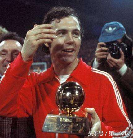 世界杯贝肯鲍尔,02年韩国世界杯黑哨贝肯鲍尔