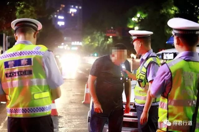 交警严查世界杯酒驾,交警推出欧洲杯酒驾套餐