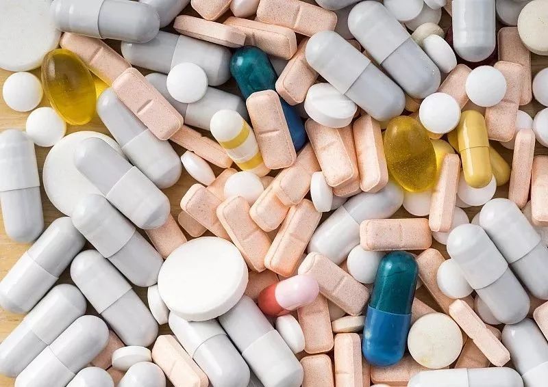 两岁女童“乳房发育”、“阴道出血”,竟因把避孕药当糖吃了!家长请收好!