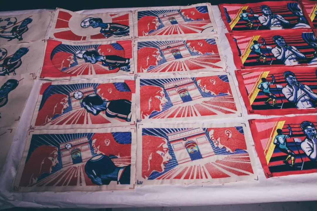 lv世界杯足球限量版多少钱,lv限量版足球