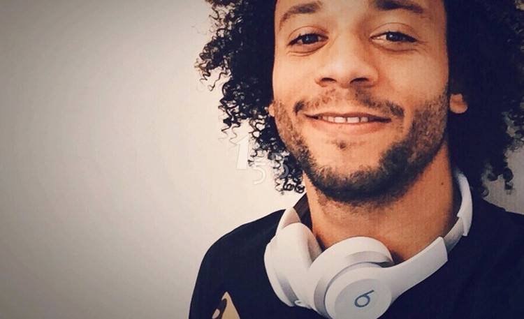 airpods蓝牙耳机操作方法,airpods蓝牙耳机使用教程