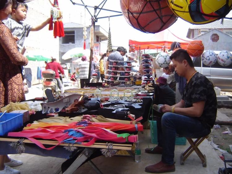 热闹的农村小院,八十年代农村集市