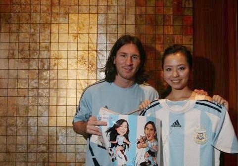 鹿晗讲解世界杯弹幕都是什么,鹿晗凭什么能解说世界杯