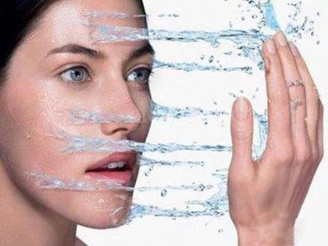 拒绝做一个油腻的女人,脸部油腻怎么去油