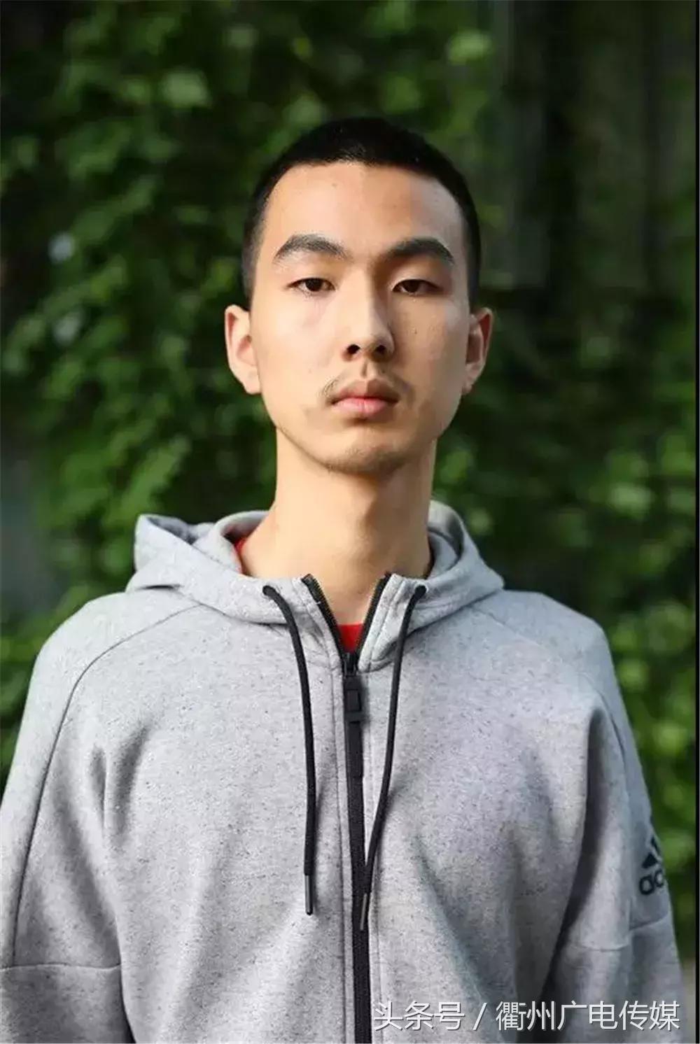 浙江衢州二中2023高考喜报,衢州二中高考上浙大率