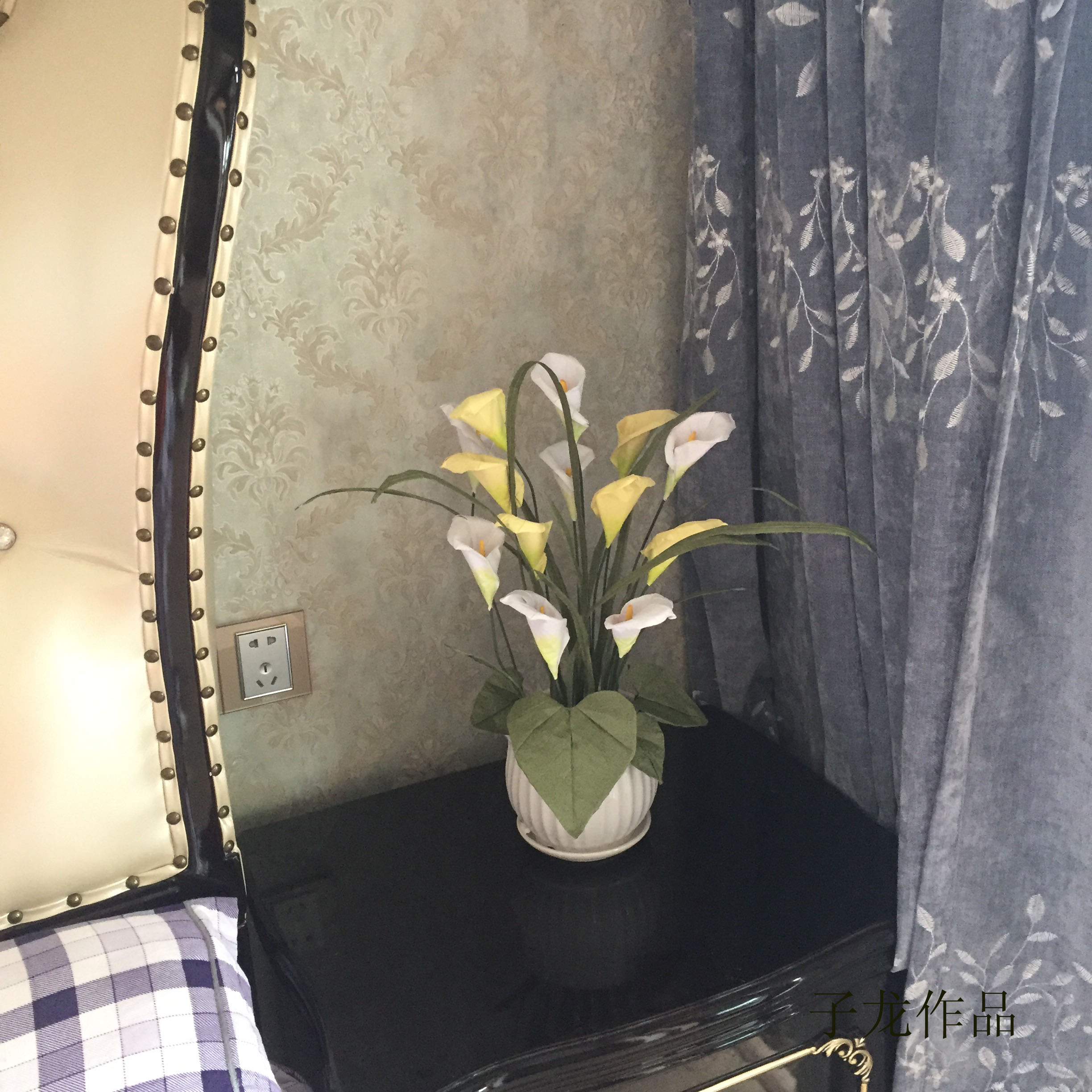 折纸马蹄莲花步骤,清明折纸白色马蹄莲花