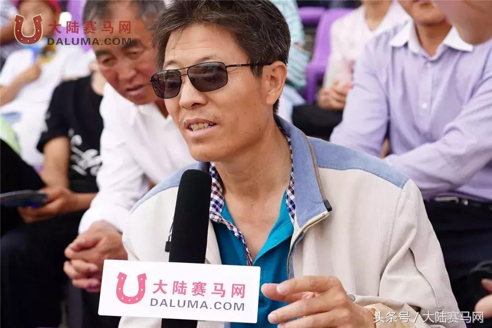 2018伊泰大漠马业系列纯血速度赛马赛事“鄂尔多斯金杯”圆满举办