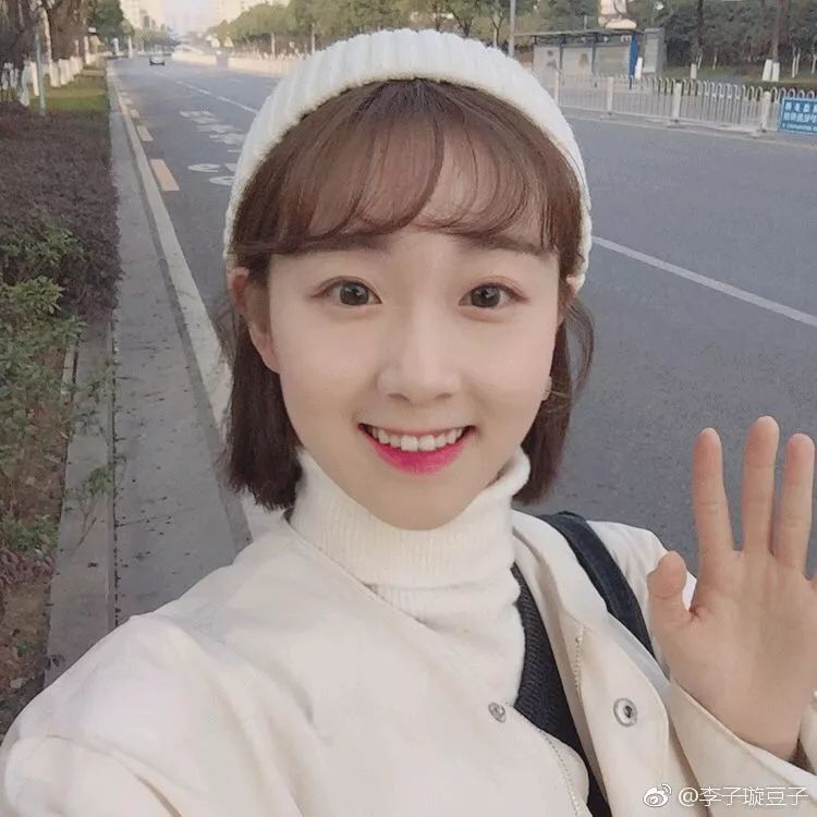 2020年短发减龄发型显脸小,显头小脸小减龄的发型短发