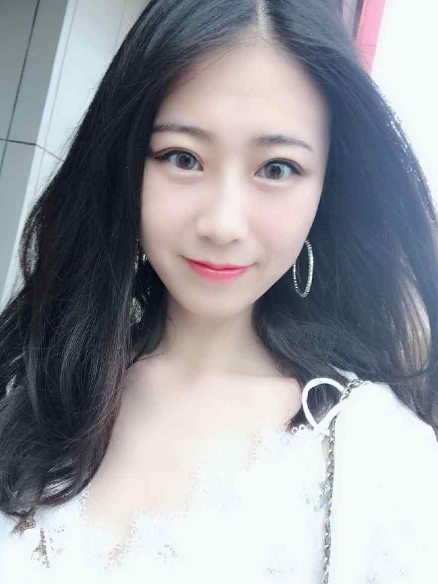 sk2水乳和基础护肤,sk2小灯泡精华面部护肤