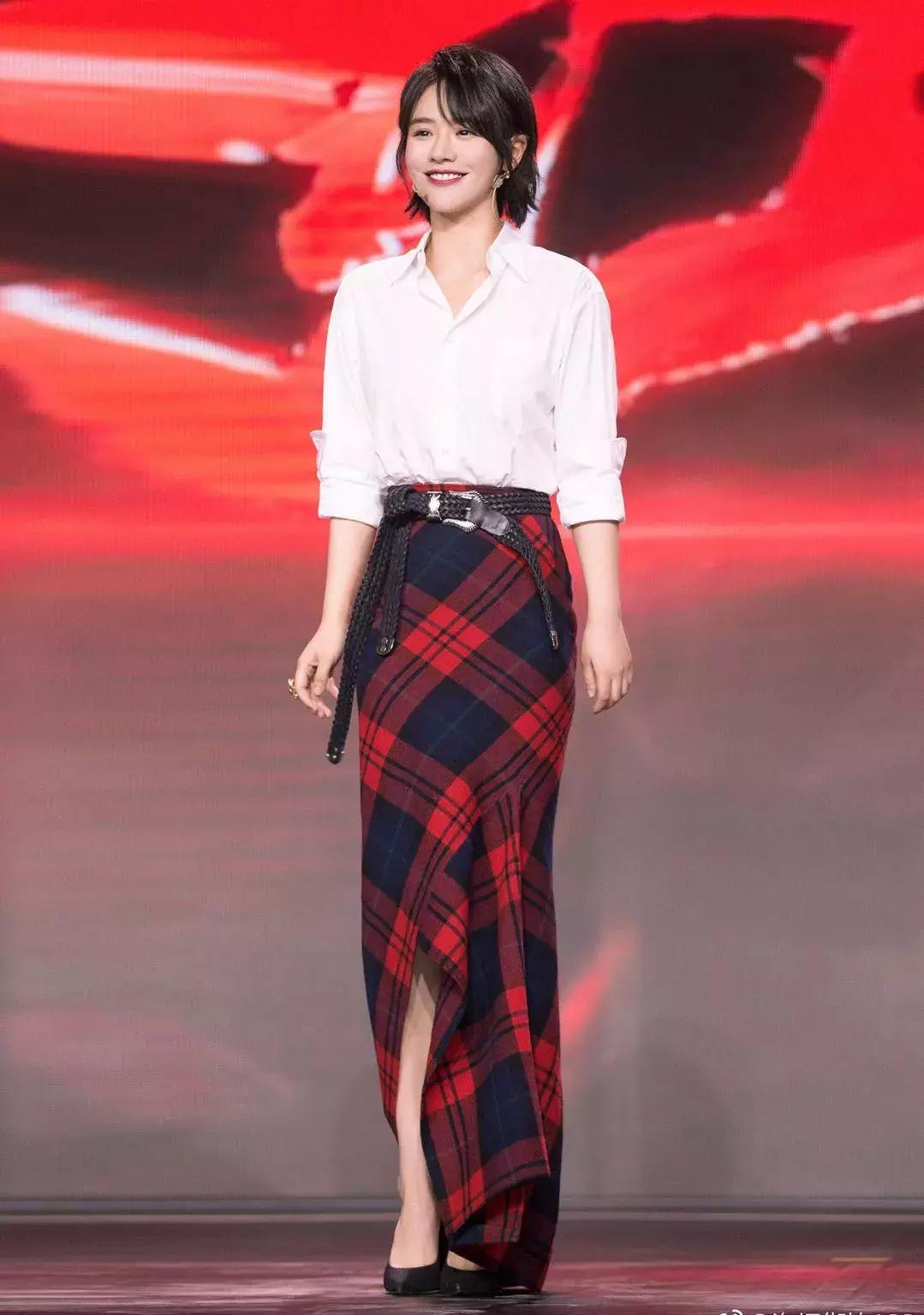 超模杜鹃最新穿搭,超模杜鹃这气质如何