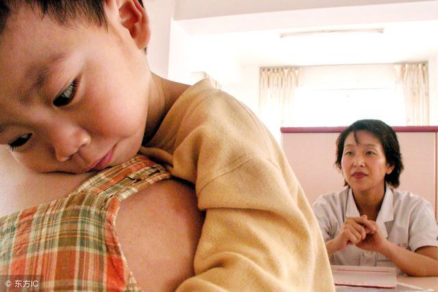 准妈妈们多了解新生儿患上脑瘫的原因