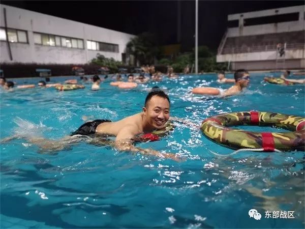 阳光快乐军营，请为这群“快乐的炮炮兵”点赞！