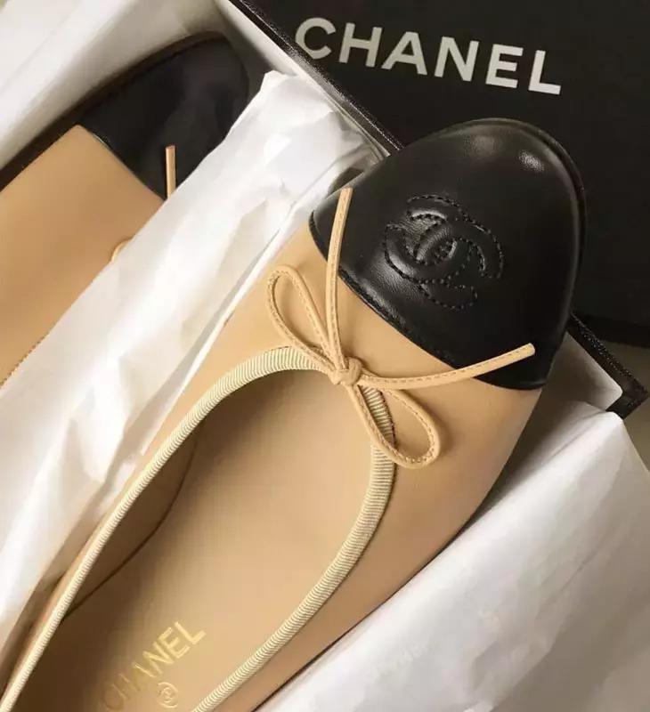 高帮小白鞋女款2020真皮平底鞋,入手一双软底软面平底小白鞋