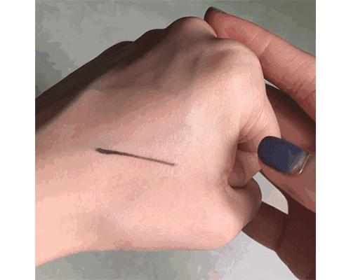 法国丝芙兰美女,外国加油站的女孩加油