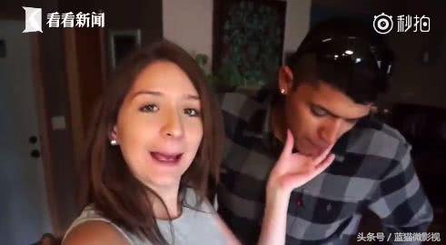 用辣椒酱泡澡24小时,国外小哥用13桶辣椒酱泡澡