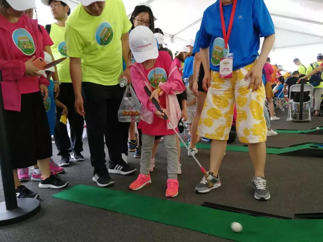 玩转世界杯之亲子足球赛,世界杯足球超燃