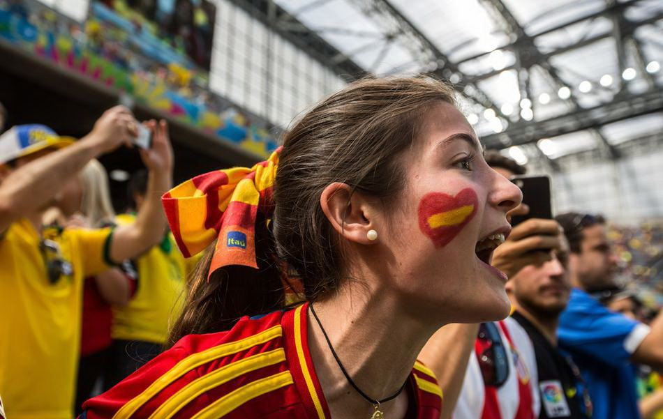 盘点足球场上的美女,看台上的足球美女