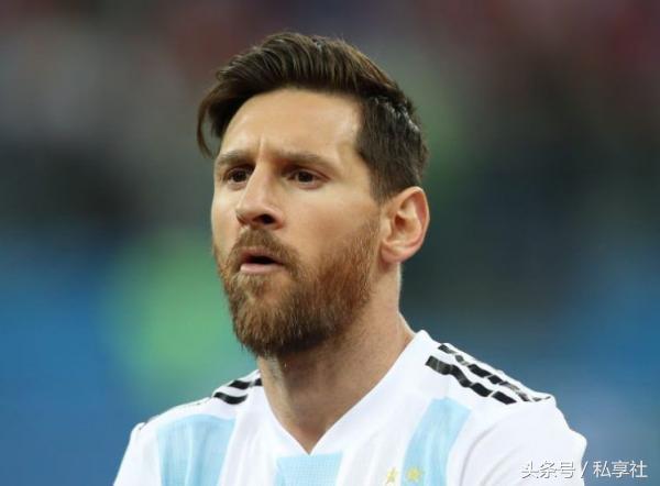 足球界那些帅到爆的发型,足球球星发型中长发