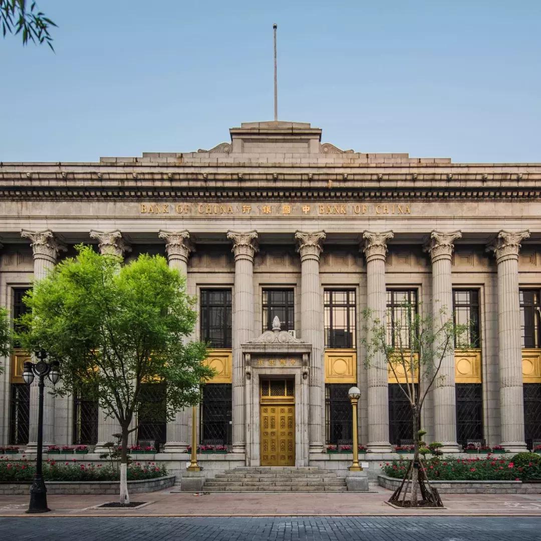 天津人八成有这样的朋友：浑身匪气说话冲肺管子，顾家又无微不至