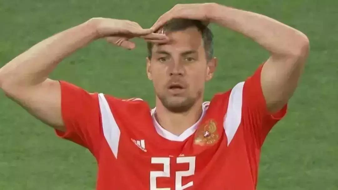 《最后一球》：这特么是战斗民族的足球？逗我呢？