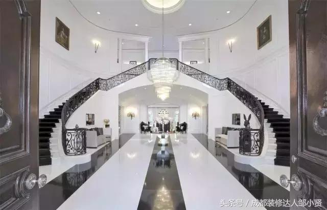 梅西和c罗的房子长啥样,梅西c罗内马尔小贝