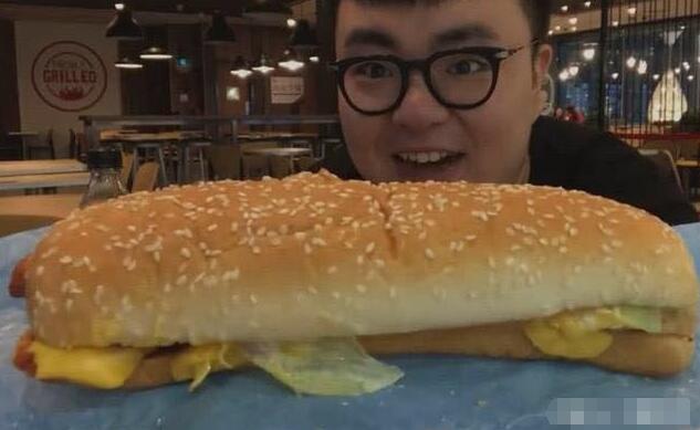 德克士越来越难吃，汉堡王越来越长，就他还比较稳定