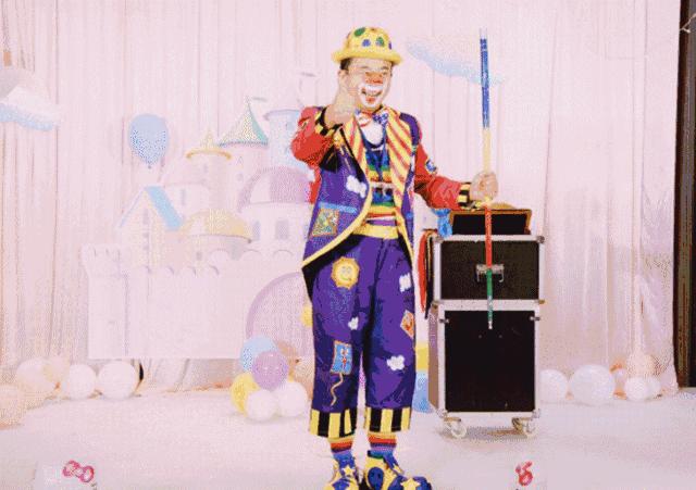 环游世界的“网黄”B.Duck来杭州旅游！带你玩遍、吃遍全球