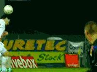 c罗电梯球绝技原理,c罗的落叶球绝技