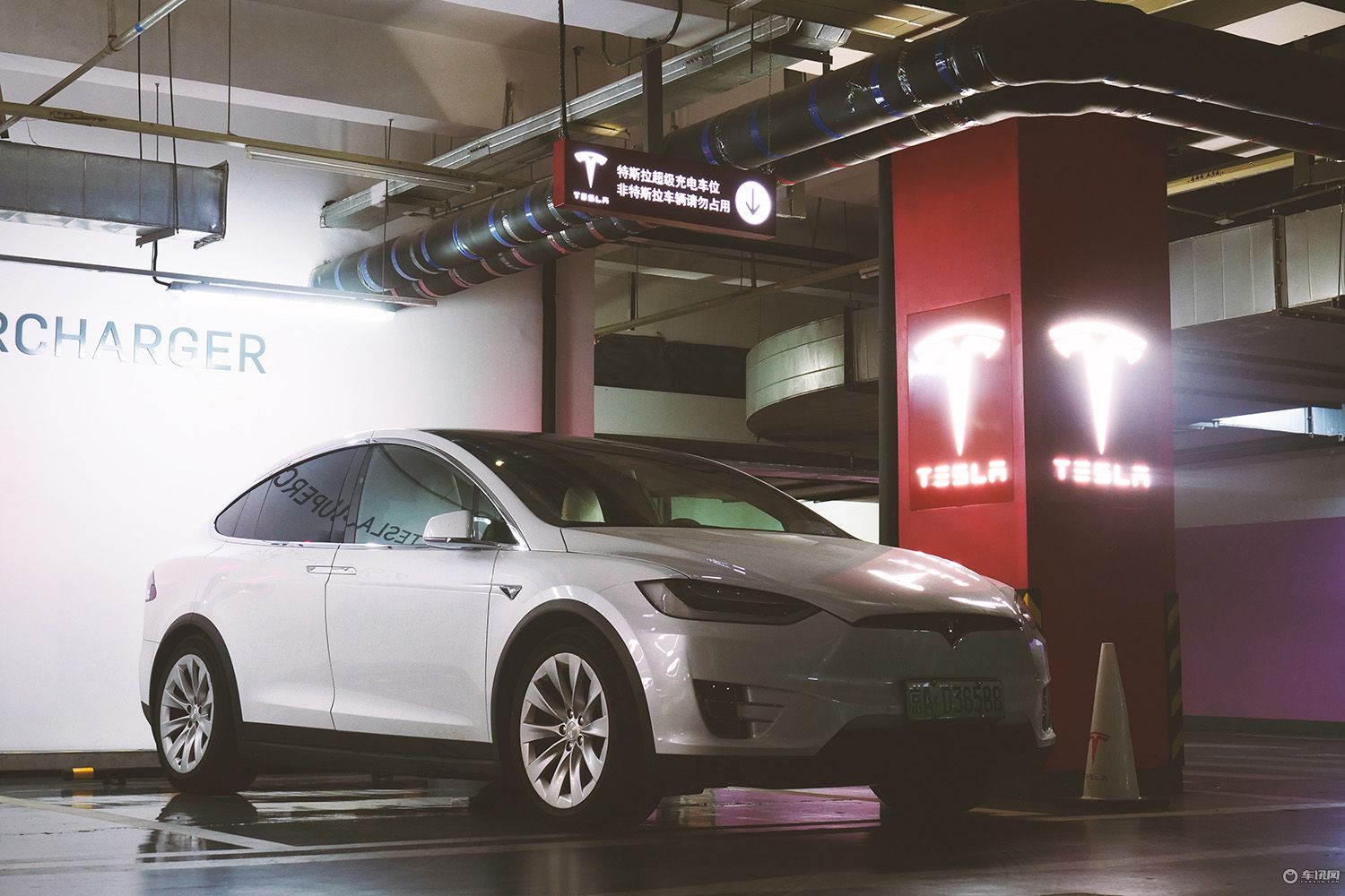 特斯拉modelx自驾游,特斯拉长续航modelx自驾海南