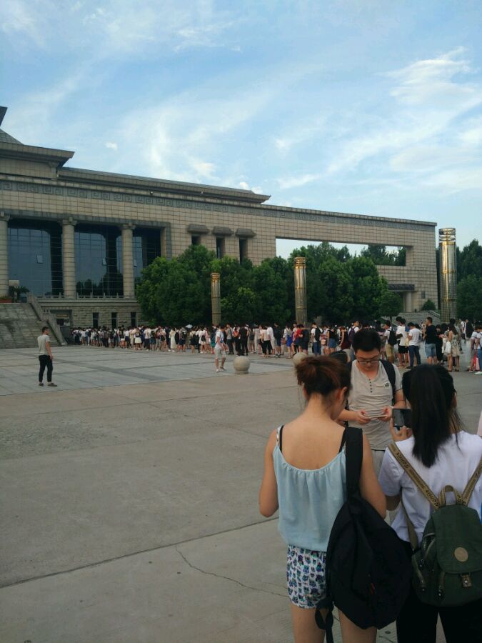 凌晨5点北大图书馆,凌晨五点的清华图书馆