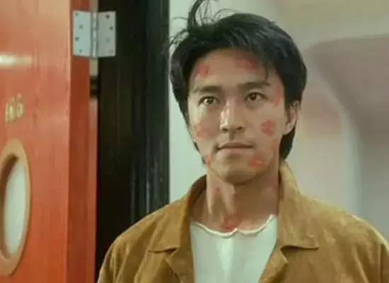 周星驰身患孤独绝症，憔悴老态：我让全世界笑过，岁月却没饶过我