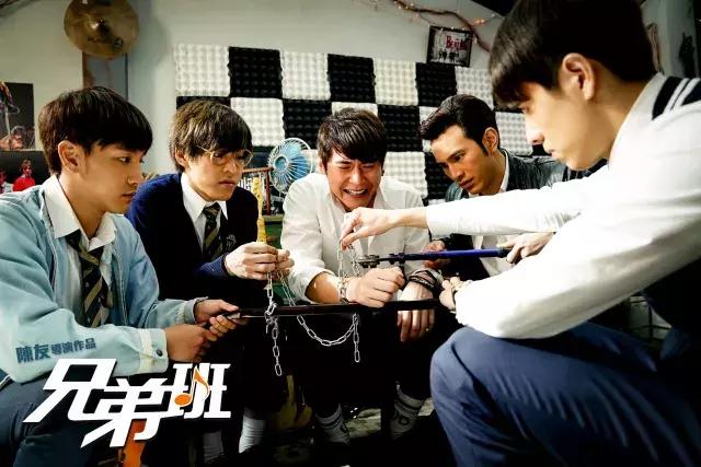 一个男团到底有多红，关键看他们粉丝撕的够不够凶？