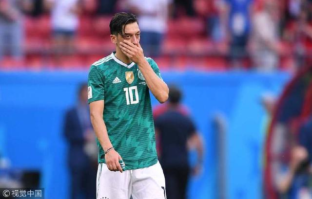 勒夫决定继续执教,勒夫有哪些高光时刻